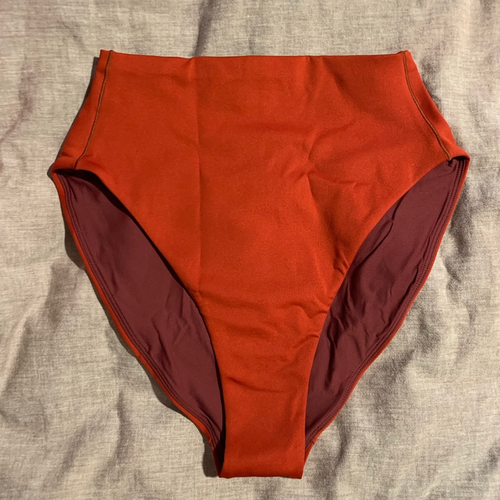 Left On Friday Hi Hi Botton in 1971, size M